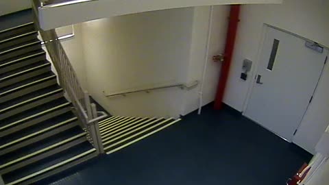 8400OHOB03Stair1_2021-01-06_12h40min01s560ms.mp4