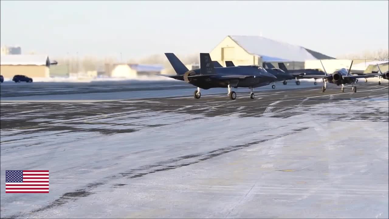 UNITED STATES GREEN DEMONS MASS TAKEOFF of the US AIR FORCE