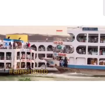 Funny short video with Ships