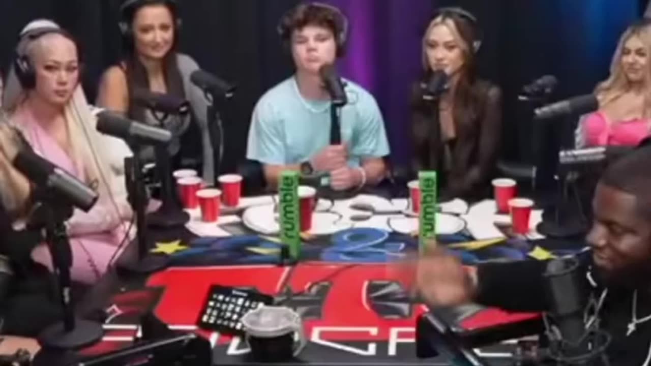 MILK 🥛 VS WINE🍷