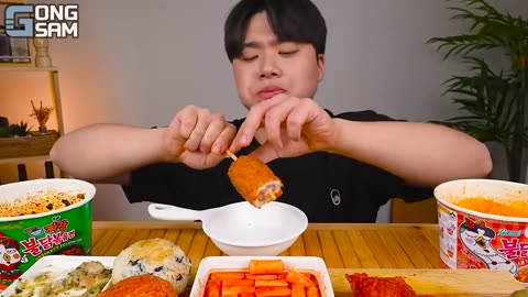 ASMR MUKBANG convenience store store, FIRE Noodle, HOT DOG, GIMBAP, Tteokbokki EATING SOUND !