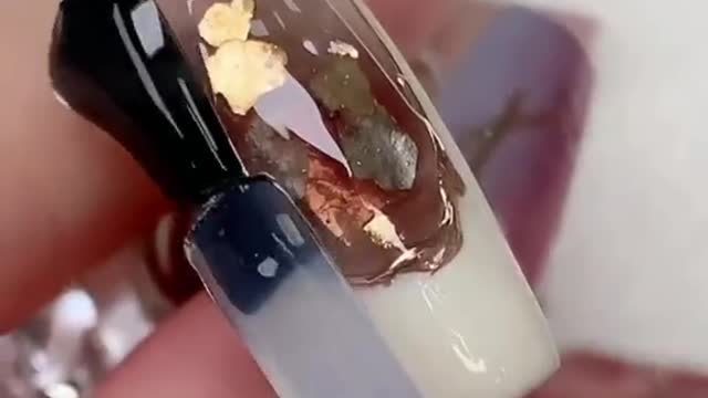 Easy and quick nail art