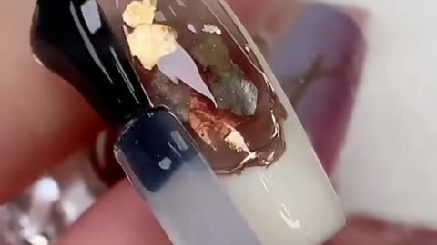 Easy and quick nail art