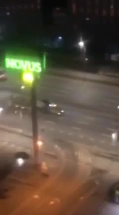 Armored vehicles began to be moved around Kiev.