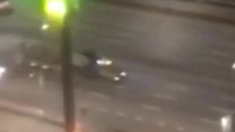 Armored vehicles began to be moved around Kiev.