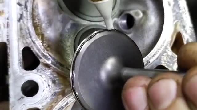 Installation of cylinder fittings