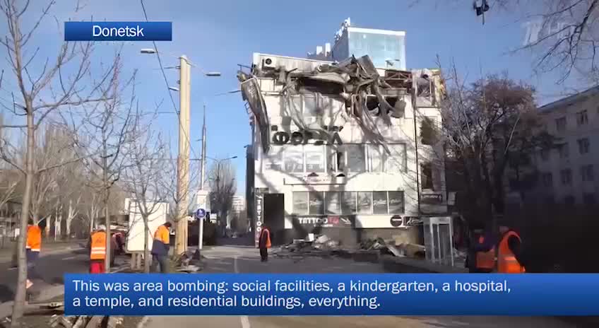 2023-01-15 Look at the aftermath of a missile attack on #Donetsk