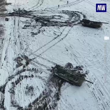 War in ukraine Bakhmut Crew of Malka 203-mm self-propelled artillery
