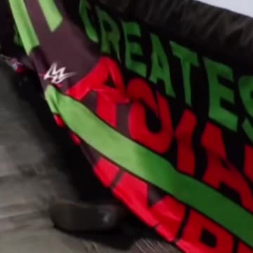 Titus World Slide Calls The Police