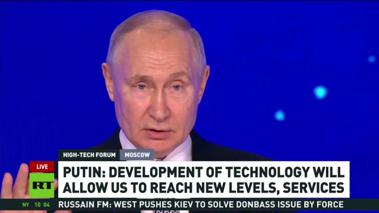 Putin speaks at Future Technologies Forum plenary session | FULL SPEECH