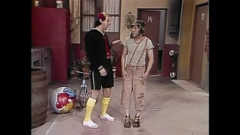 Chaves - O Roupa Velha (Parte 1/2)