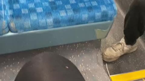 OLD MAN DOESNT CARE ABOUT MY AGE!!!😳