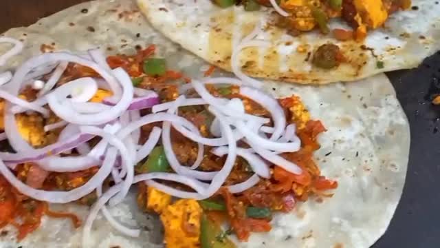 Combo Desi Chilli Paneer Roll 😋😋 | please subscribe and share