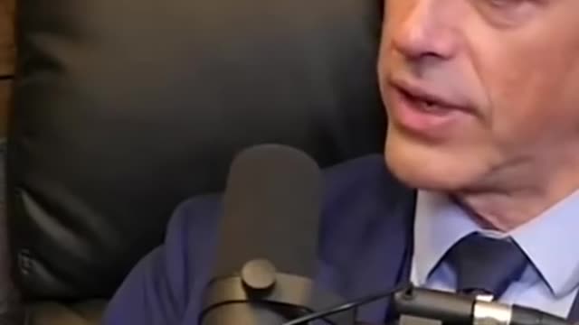"It's the ONLY DRUG that actually MAKE People AGGRESSIVE!" - Jordan Peterson with Theo Von #shorts