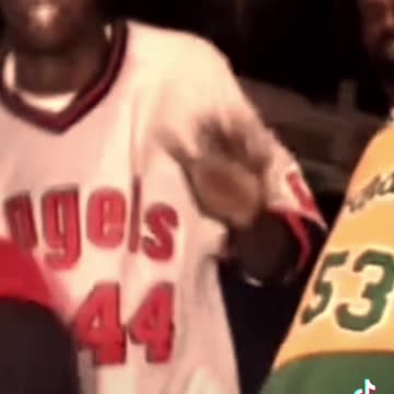 Funny video of people dancing in the car