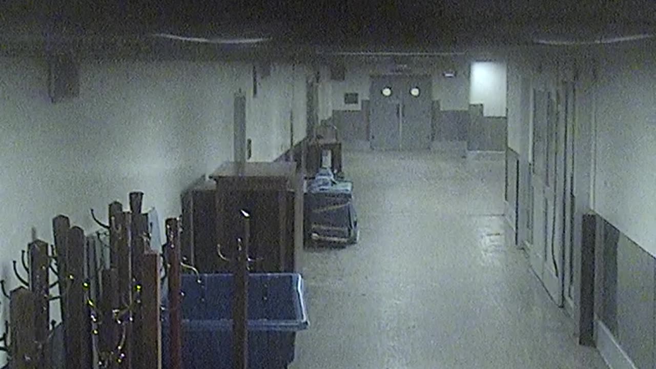 6096RHOBSBLoadingDockHallway_2021-01-06_01h01min09s730ms.mp4