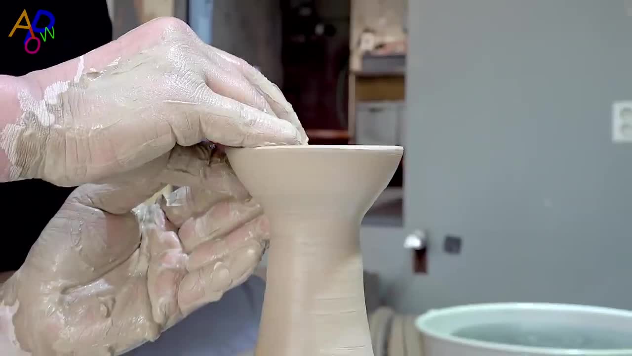 Luxury Teapot Making Process. Korean Pottery Master Craftsman-12