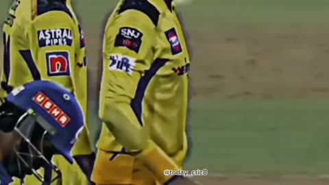 What a catch!!!😱😱