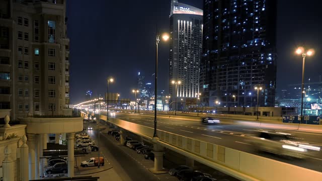 Traffic flow under high-rise buildings