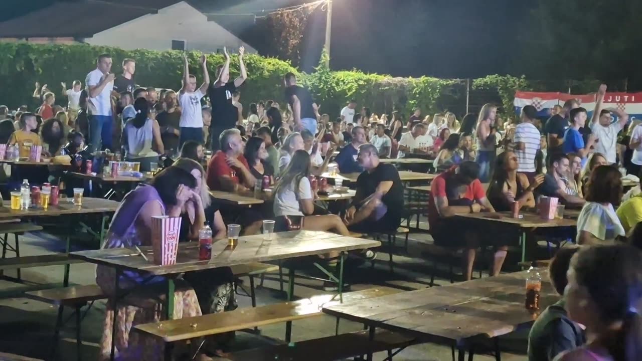 Tiho Orlić: Lijepa li si