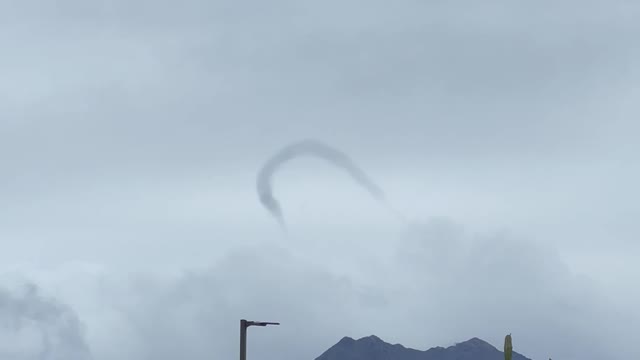 Rare Horseshoe Vortex Spotted in Arizona