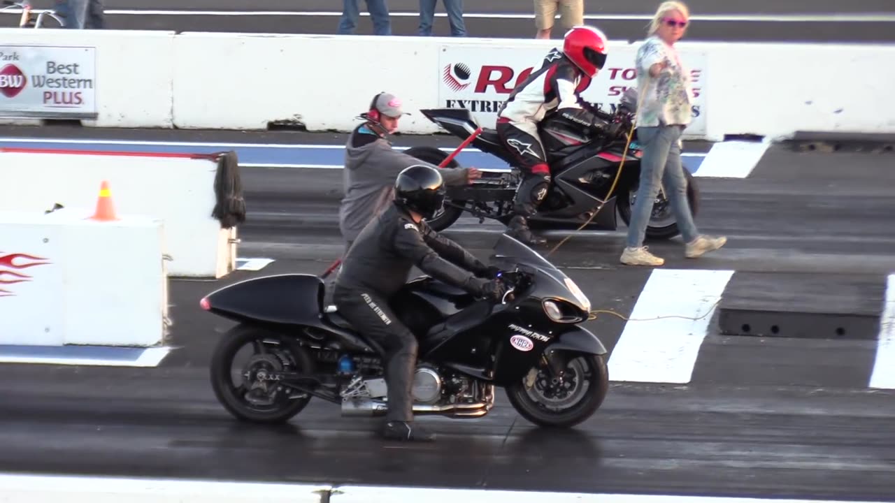 Nitro Hayabusa vs H2 Ninja and GSXR - motorbikes drag racing