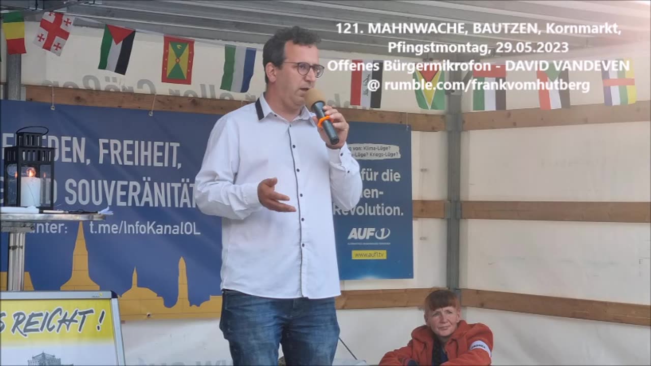 DAVID VANDEVEN, Ostsachsen TV - BAUTZEN, Kornmarkt, 29 05 2023, 121. MAHNWACHE 🕊 - Bürgermikrofon