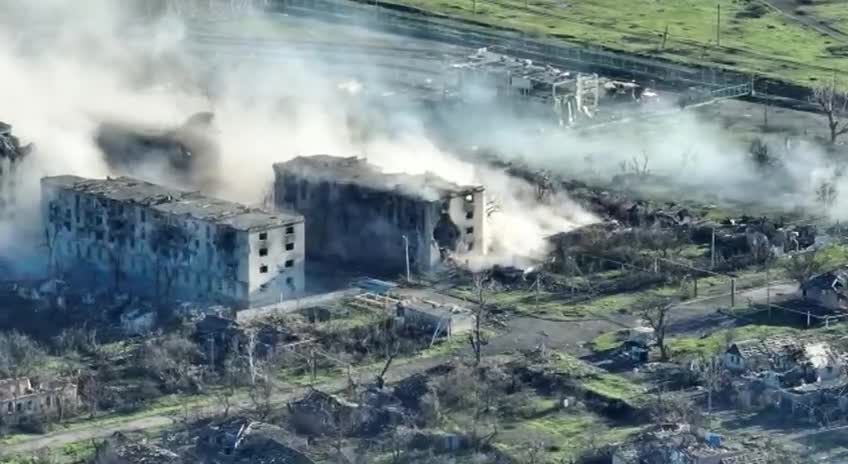 Russian artillery work on V.S.U. positions in Soledar.