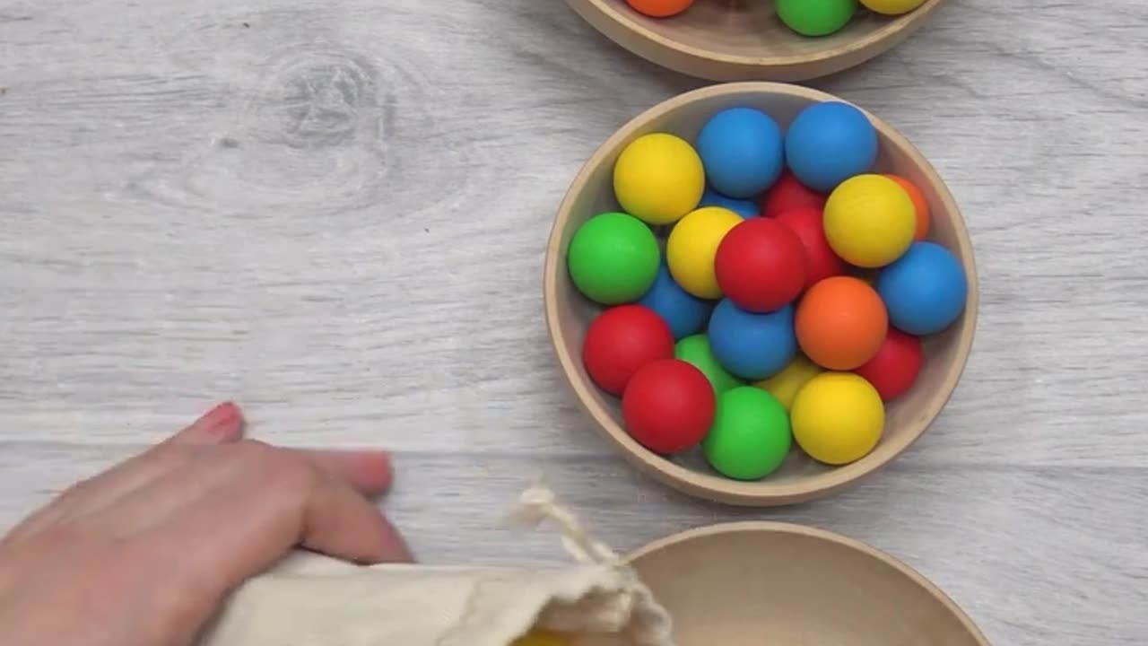 Colorful Wooden Balls Oddly Satisfying Reverse