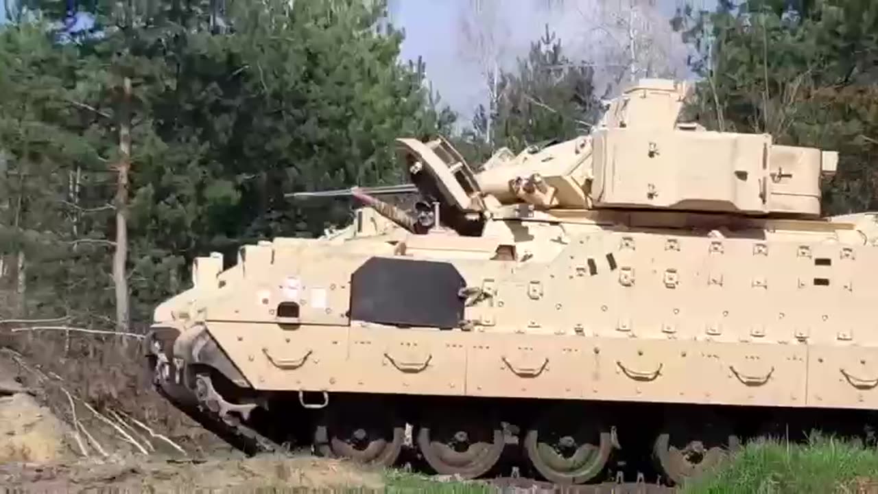 Ukrainians spotted American BMP Bradley