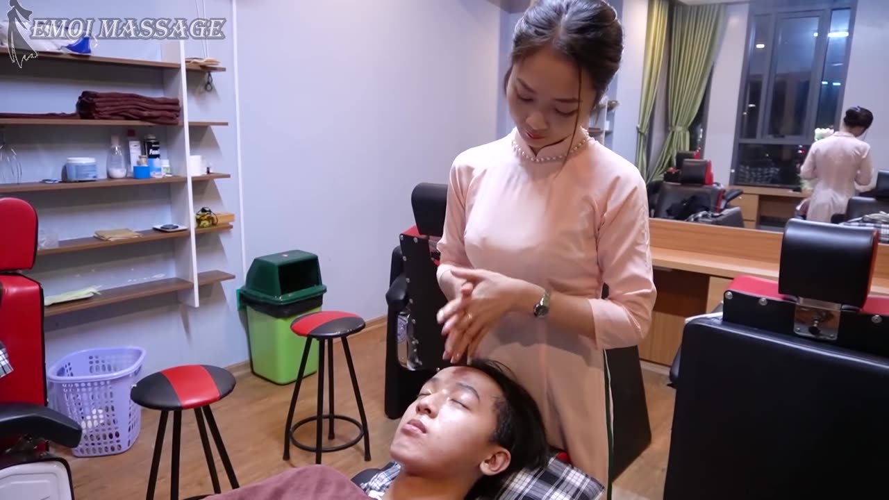 아오자이 미모 구혜선. 다낭에서 최고 유명한 서울이발관 힐링서비스 Ao Dai beauty, Goo Hye-sun Seoul Barber Shop healing service