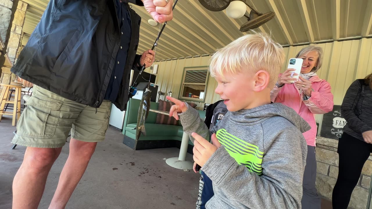 Fishing at Marluc Bella Vita ranch on Lake Godstone