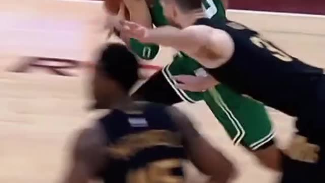 INSANE Jayson Tatum POSTER DUNK vs The Cavs