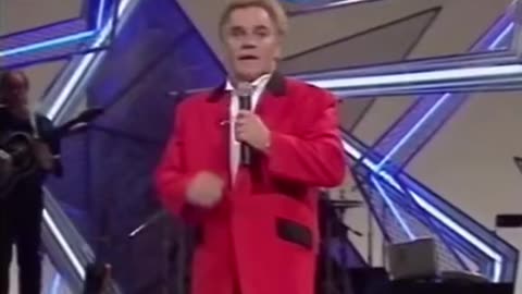 Freddie Starr funny Old School British Comedian 😂😂😂