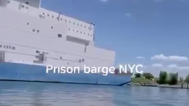 👀 Why is this huge prison barge in NYC?