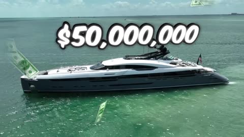 $1 vs $1,000,000,000 yacht