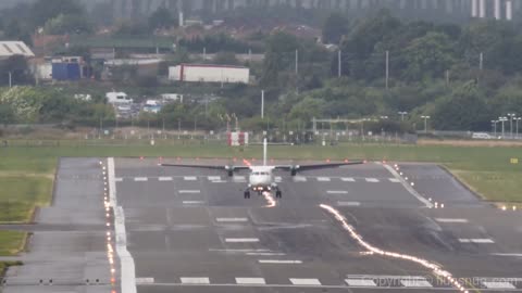 Crosswind LANDINGS AND TAKE OFFS with very bad conditions!