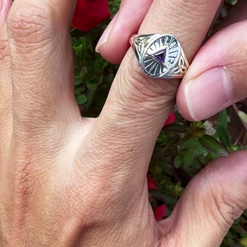 Celtic AA Recovery Ring – A Christmas Symbol of Strength