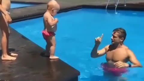 Baby Funny dive