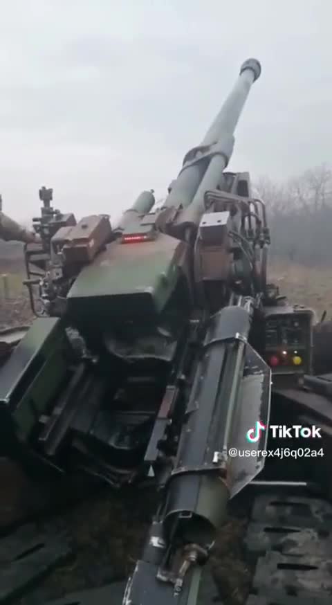 Footage from Ukrainian Artillery Unit