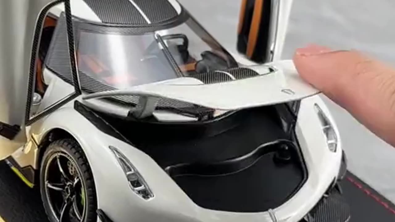 1/24 Koenigsegg Jesko Scale Model