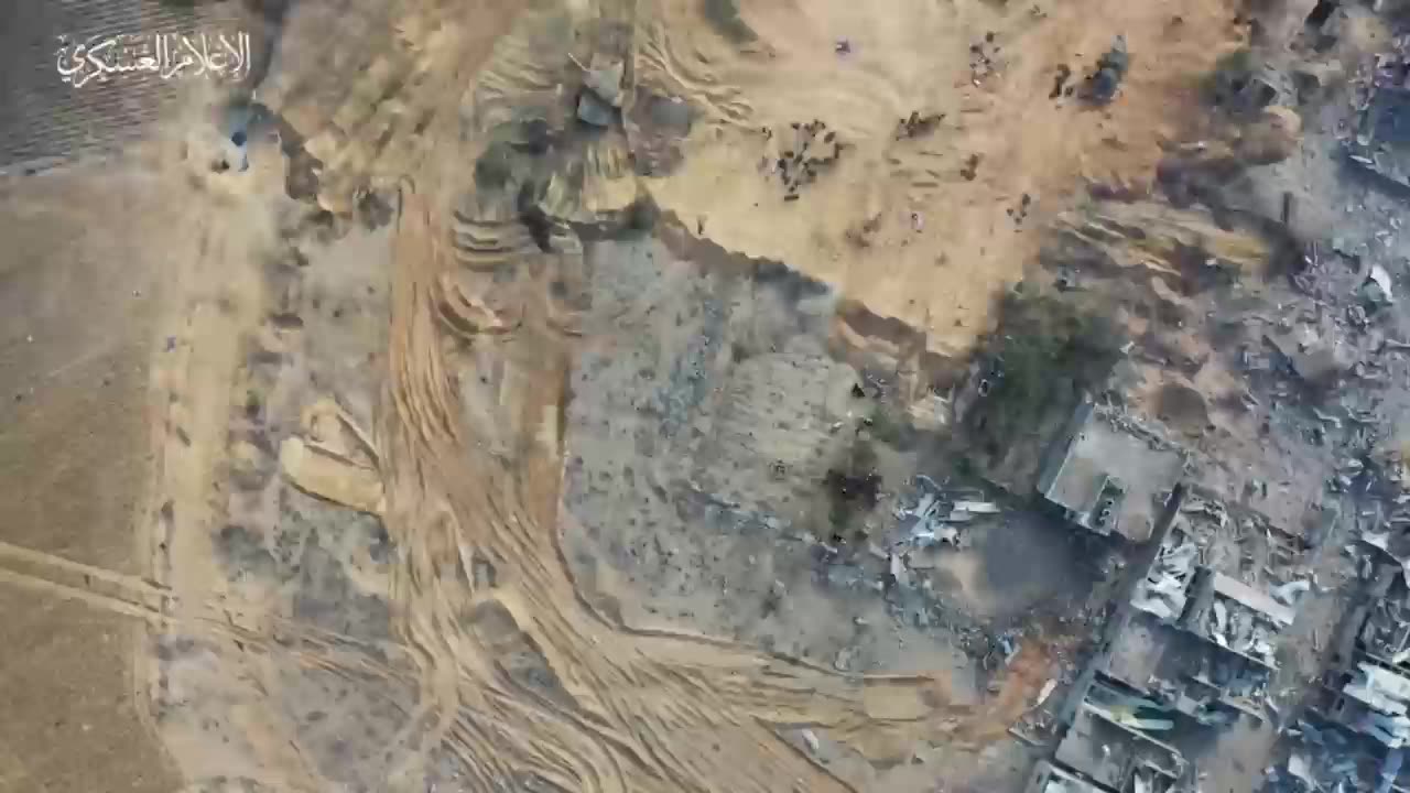 ►🇵🇸🇵🇸🔴 Hamas FPV drone dropping explosive on Israeli infantry in Beit Hanoun