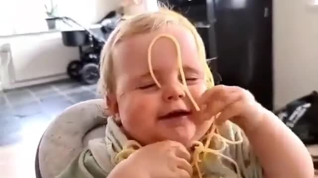 Cute baby eating noodles 😅😅😅🤗🤗