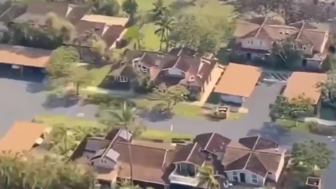 Maui Fires - Aerial View - Don't Be Suspicious