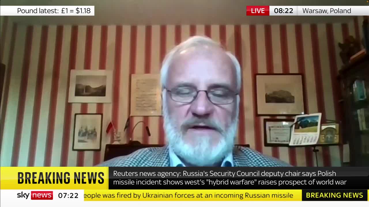 Ukraine War: 'This cannot go on' - former Polish diplomat