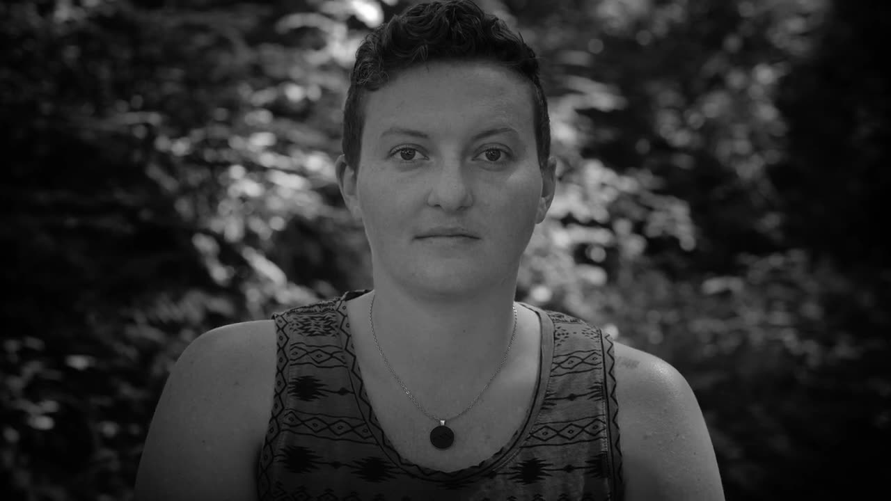 COLLATERAL: Elisabeth, 31 Jahre alt, erzΓ€hlt von ihrem Impfschaden...ππππ COV ID1984
