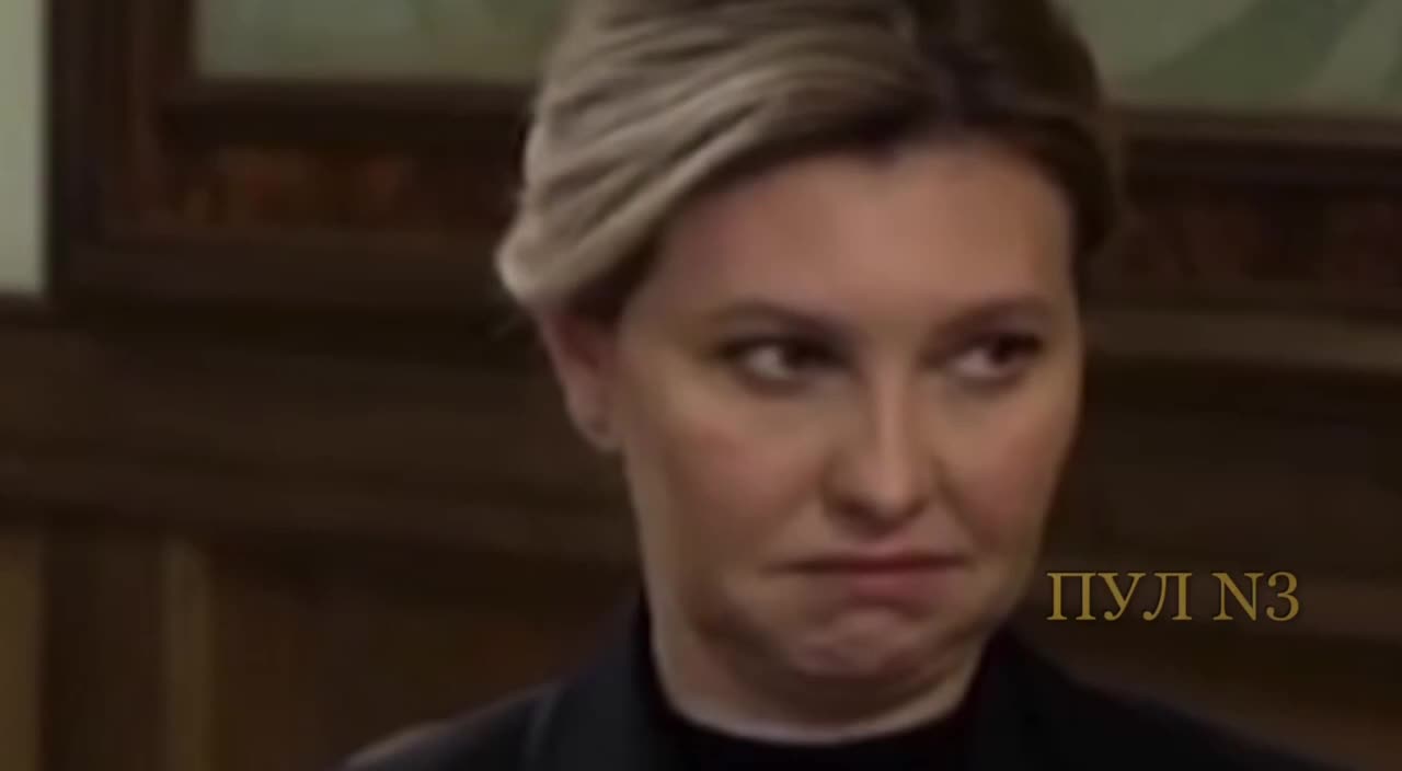 Zelensky's wife's face when he says that she is his best friend.