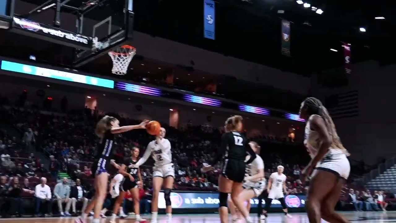 Gonzaga WBB - Pull-Up Jumper! vonnyyy Drains Clutch Shot! NCAAWBB