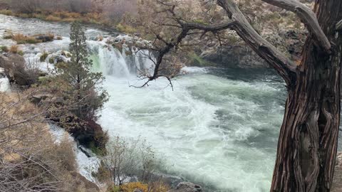 Central Oregon – Steelhead Falls – Overlooking the Waterfall