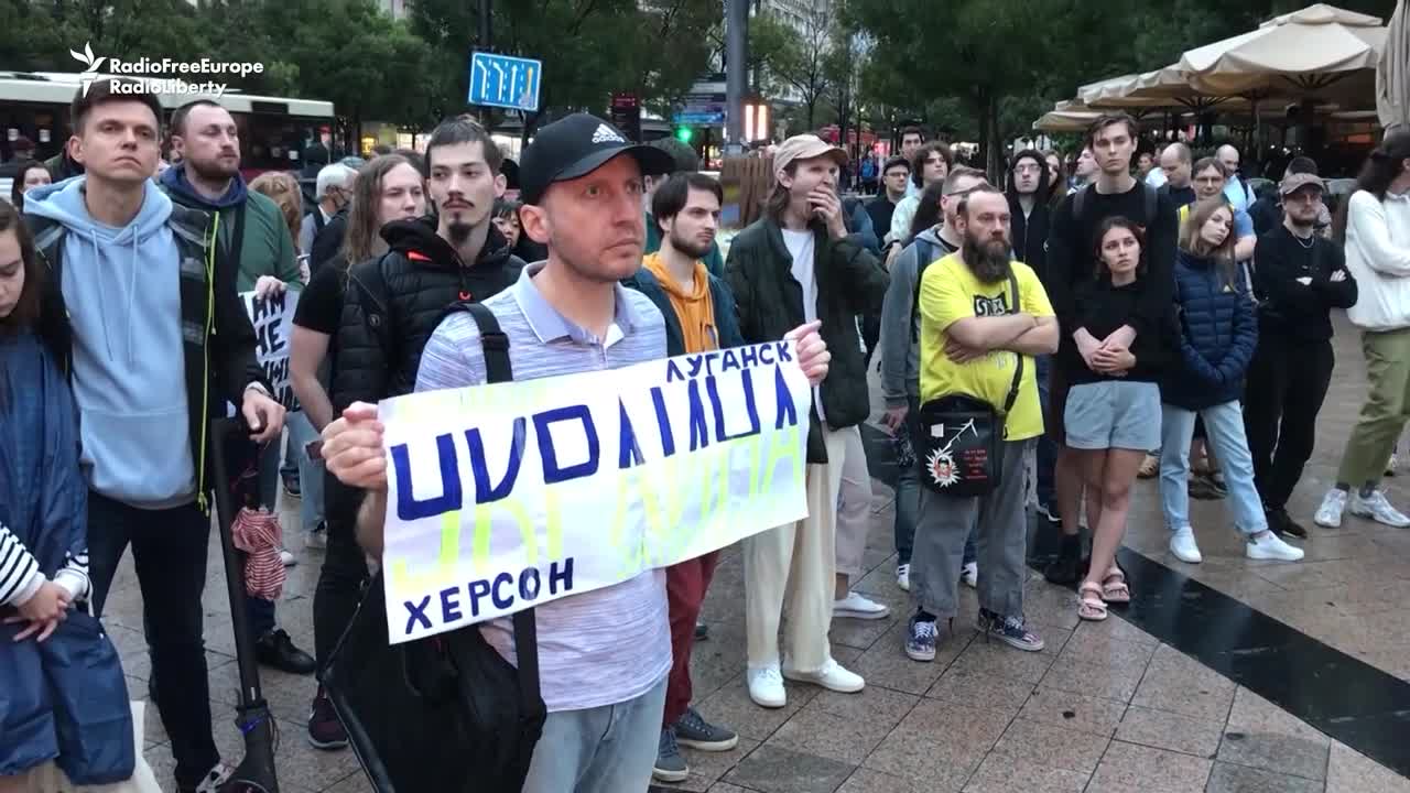 Pro-Ukrainian Protesters Rally In Belgrade